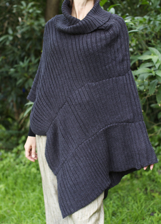 Margot Poncho Charcoal & Black